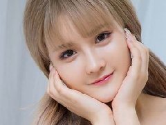 北京天上人间美女图片 黄头发瓜