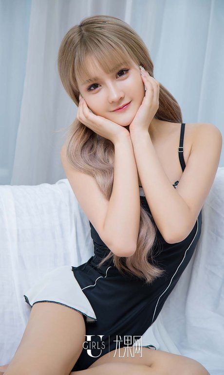 北京天上人间美女图片 黄头发瓜子脸就是漂亮