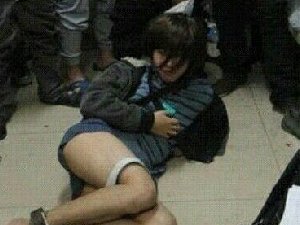 奇葩毕业照 太色了你们