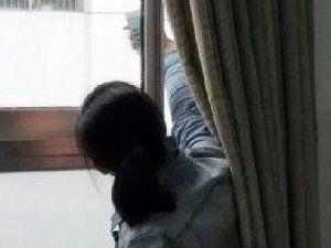 专业蹭网的妹子