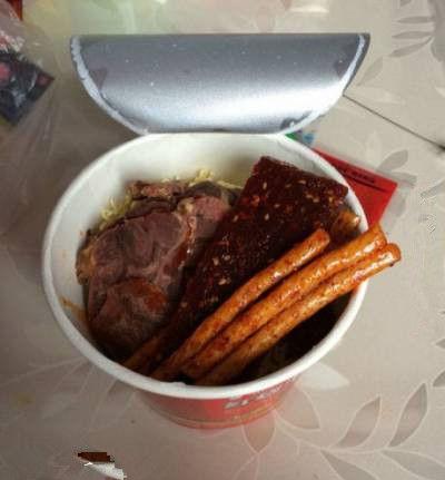 不只是一碗泡面，他是一种身份的象征