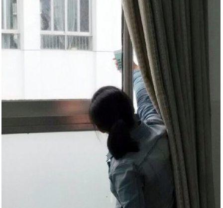 专业蹭网的妹子