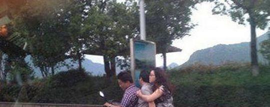 大哥放开那条大白腿