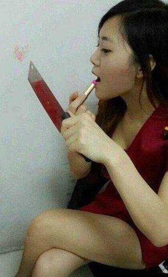 真是霸气侧漏的妹子啊