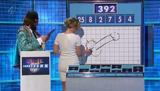 美女，你画的太熟练了