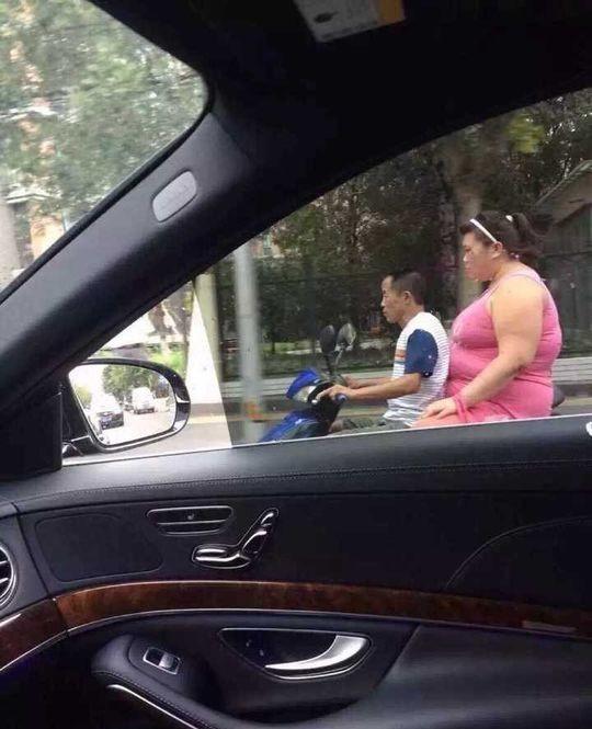 大哥的心情此时是崩溃的