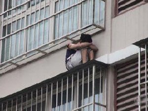 隔壁老王被现场抓包